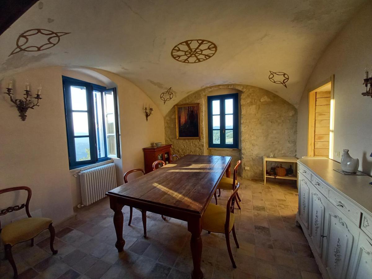 La Casa Dalle Finestre Blu Abbateggio Экстерьер фото