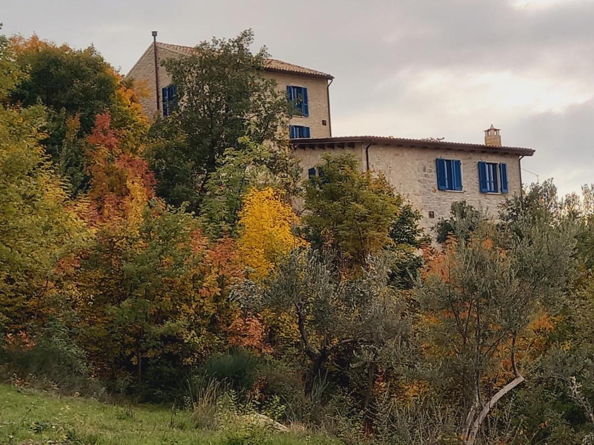 La Casa Dalle Finestre Blu Abbateggio Экстерьер фото
