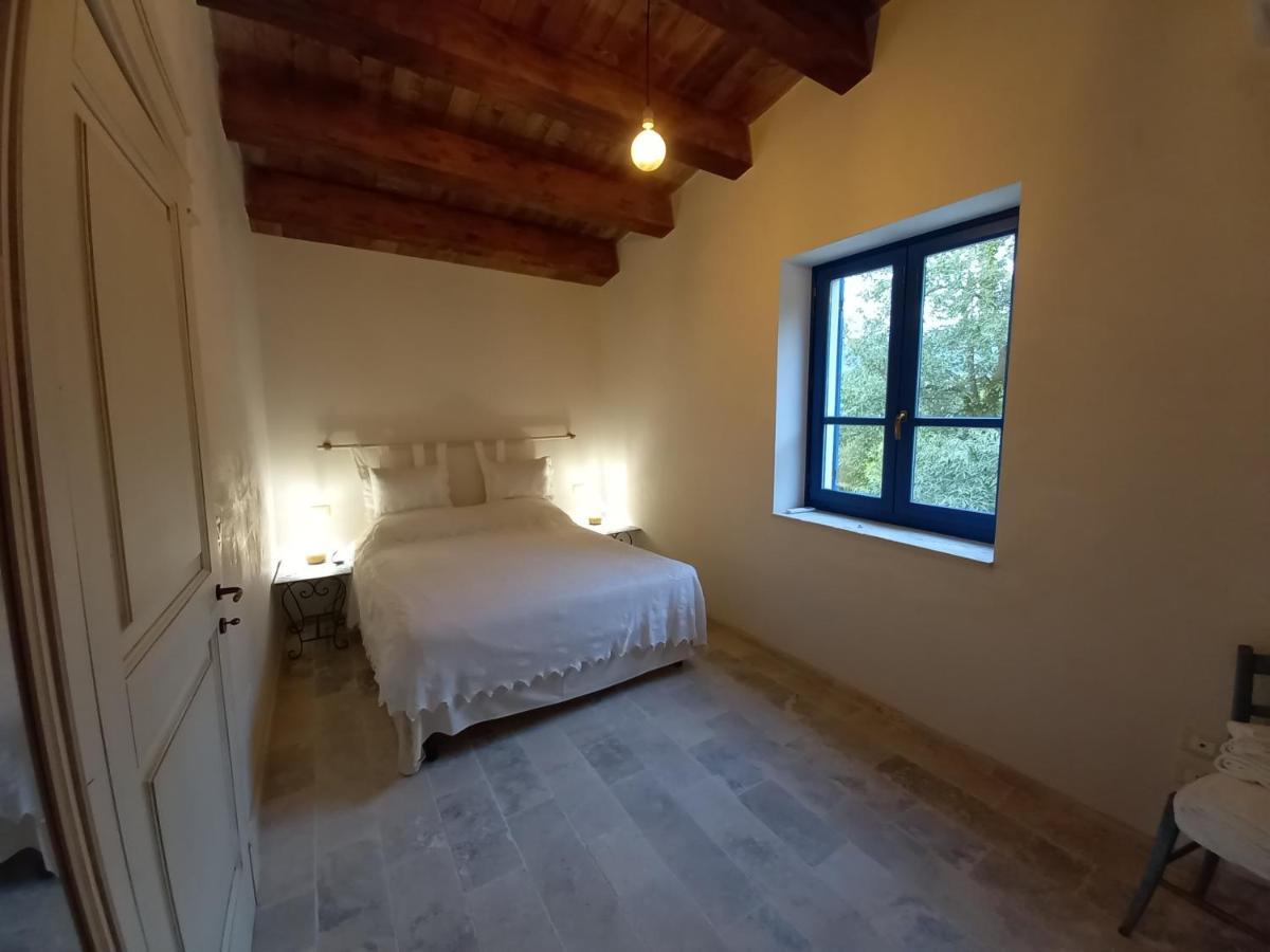 La Casa Dalle Finestre Blu Abbateggio Экстерьер фото